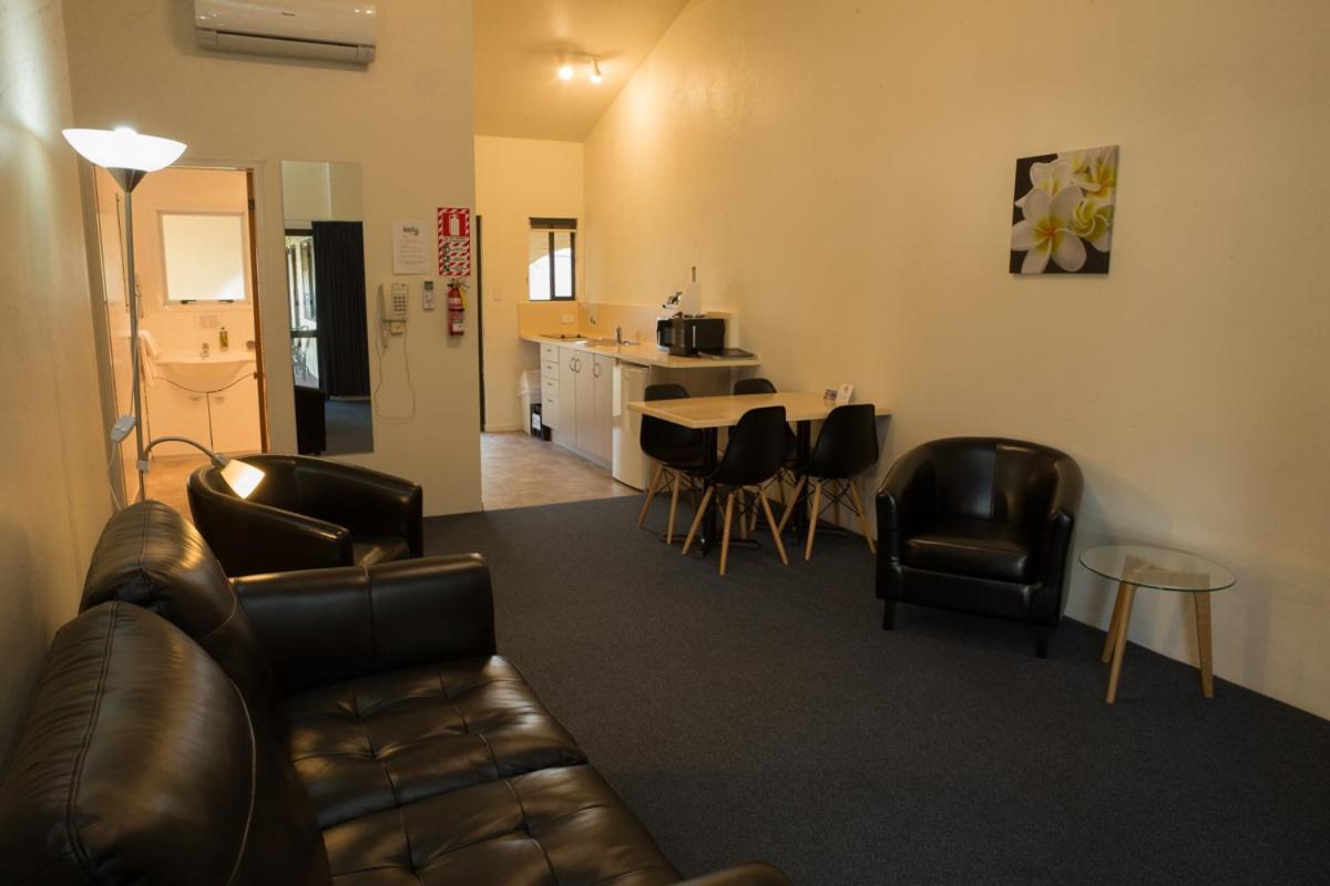 Captains Quarters Motor Inn Cambridge Ngoại thất bức ảnh