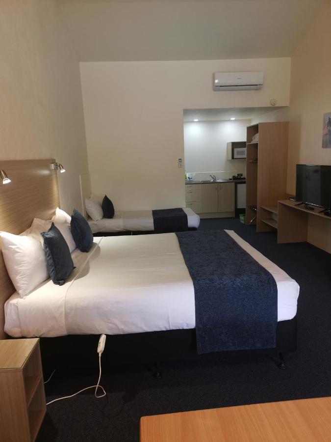 Captains Quarters Motor Inn Cambridge Ngoại thất bức ảnh