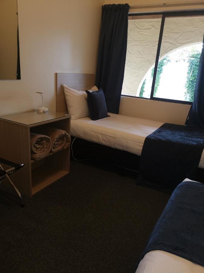 Captains Quarters Motor Inn Cambridge Ngoại thất bức ảnh