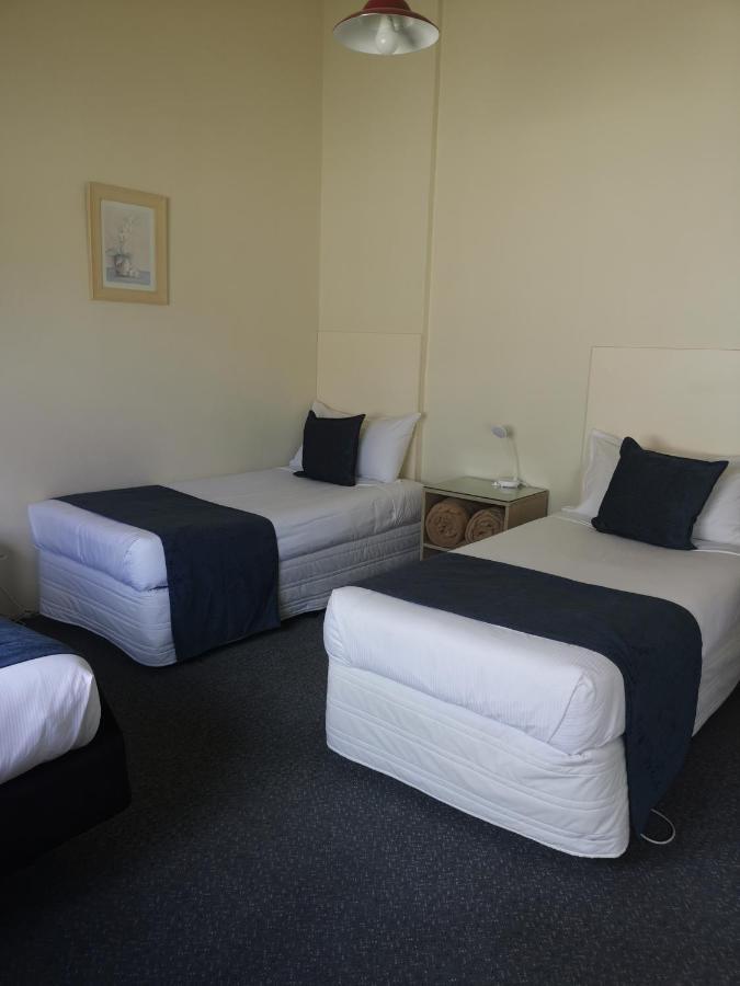 Captains Quarters Motor Inn Cambridge Ngoại thất bức ảnh