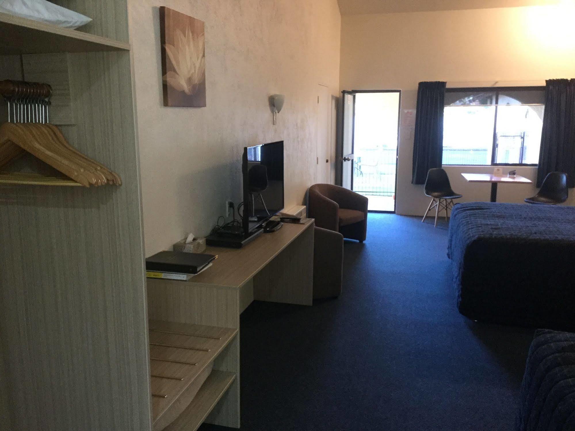 Captains Quarters Motor Inn Cambridge Ngoại thất bức ảnh