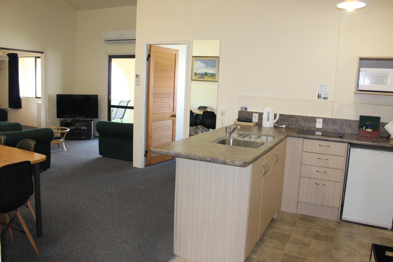Captains Quarters Motor Inn Cambridge Ngoại thất bức ảnh
